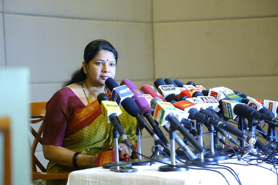 Kanimozhi at a press conference during the 2016 TN elections